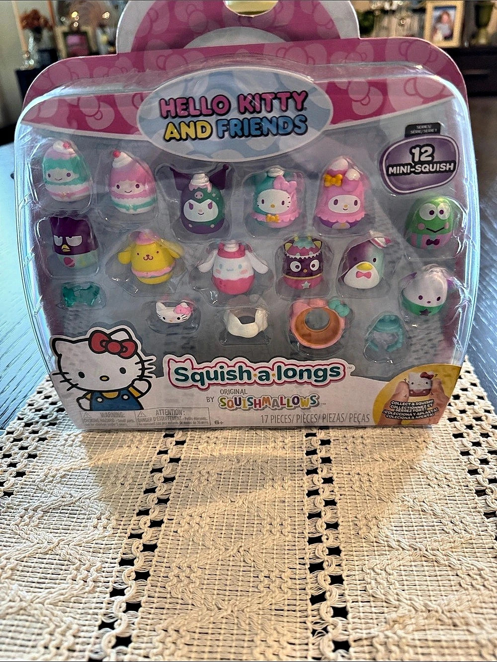 Squishmallows Hello Kitty and Friends Dreamland Squish-a-longs 12-Pack